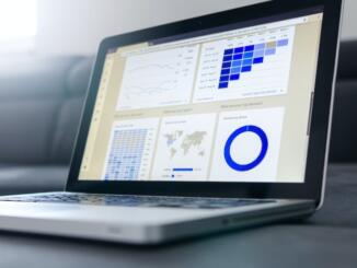 From Side Hustle to Success: The Steps to Make it Happen